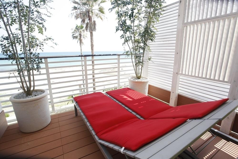 Sayan Terrace Hotel & Resort Onjuku Extérieur photo