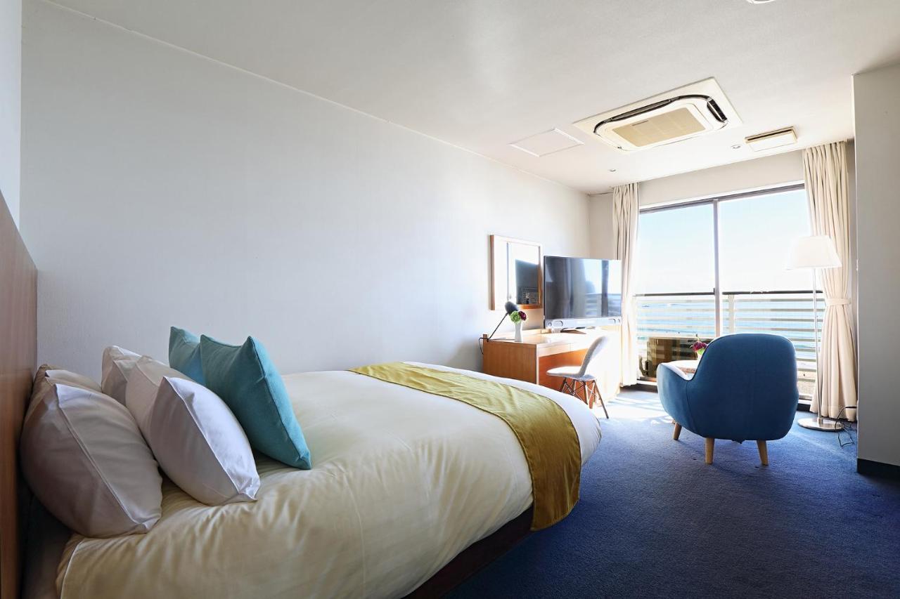 Sayan Terrace Hotel & Resort Onjuku Extérieur photo